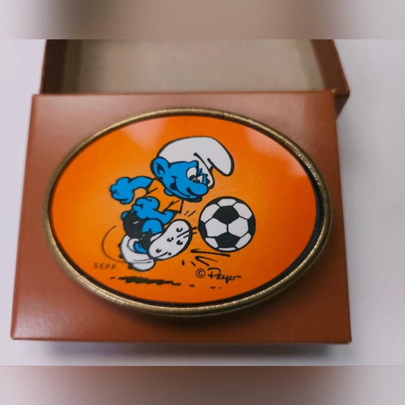 Smurfs Vintage 80s Soccer Orange Belt Buckle Oden NEW In Box - Picture 2 of 9